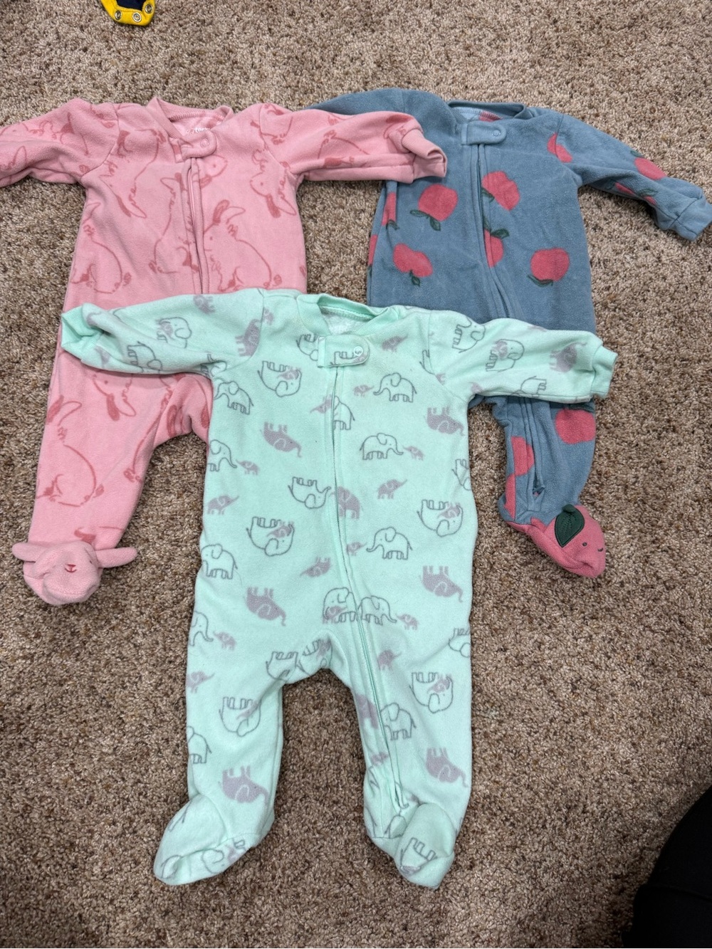Carter’s Baby Girl 0-3M Fleece Footed Pajamas 3 Piece Lot